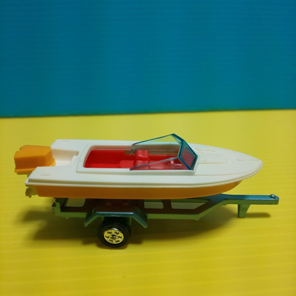 黒箱トミカ 71ヤマハボートトレーラー美品日本製デッドストック